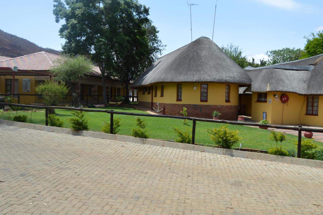 Jaagbaan Lodge Mokopane Exterior photo